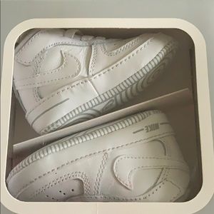 Infants Nike’s shoes size 2 soft bottoms